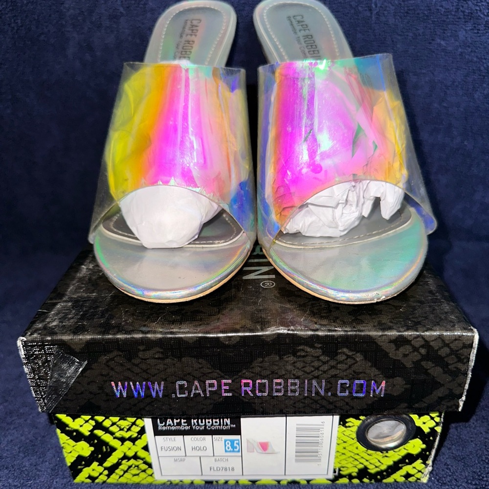 Preowned Cape Robbin Clear Holographic Chunky Heels Size 8.5
